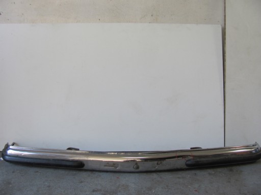 Mercedes W123 Бампер передній, короткий перед, хром