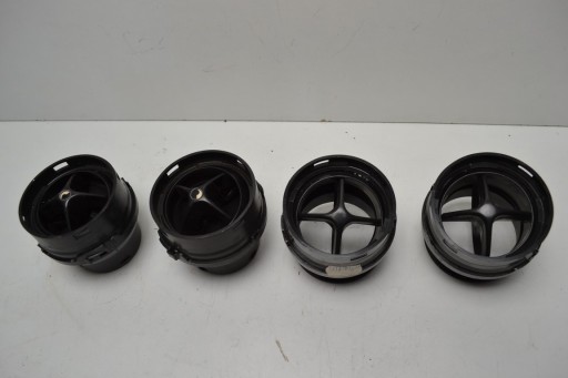 Дефлектори Мерседес W123 передні панелі