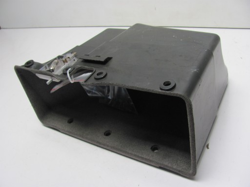 Кишеня для речей у борту пасажира Mercedes W124