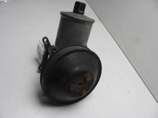 Mercedes W124 Насос гидроусилителя руля 2104660001