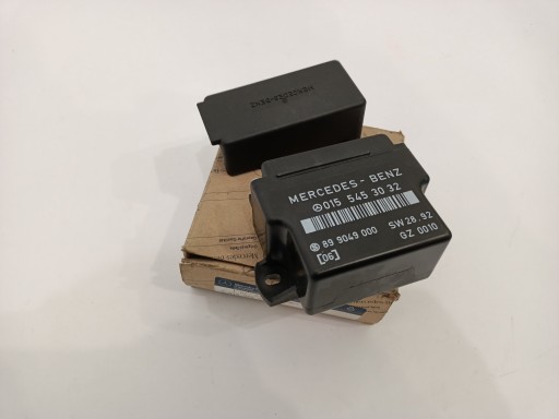 0155453032 - Mercedes w124 w460 w463 контролер свічок розжарювання