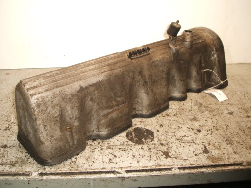 Мерседес W126 380 M116 Кришка ліва