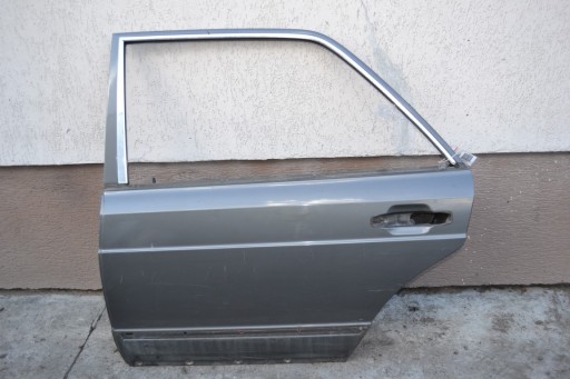 Mercedes W126 SE Дверь задняя левая, задняя левая