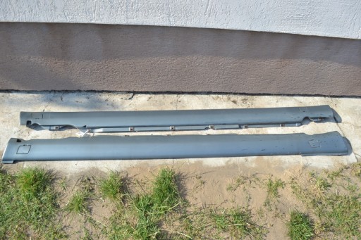 Mercedes W126 SE Накладки на пороги 85-91