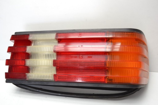 Mercedes W126 SEC Фонарь задний правый задний