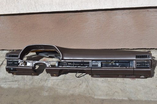 Mercedes W126 SEL SE Панель приладів, кокпіт, коричневий