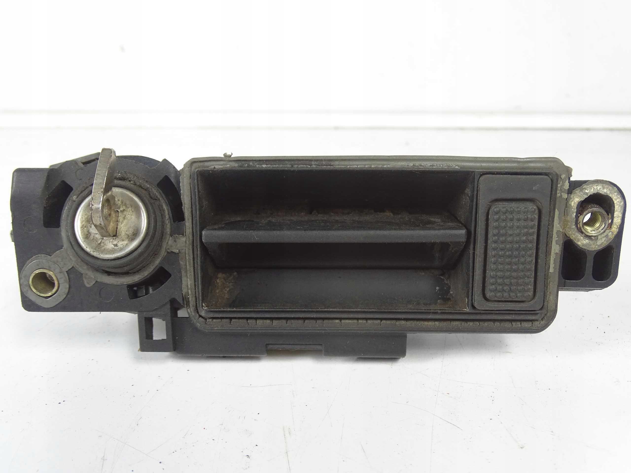 A2037500193 - Mercedes W211 W209 замок дверная ручка багажника задний седан