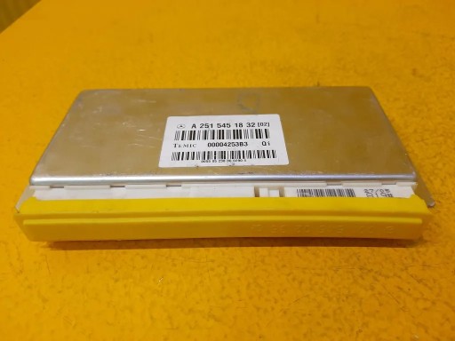 Mercedes W251 W164 модуль AIRMATIC a2515451832