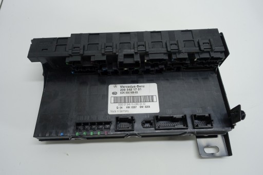 Mercedes w203 w209 модуль sam 2095451701 контроллер