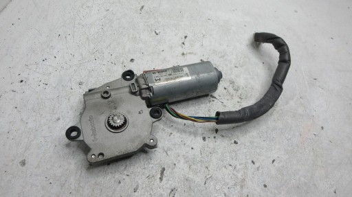 A21k3knkmlkm; - Mercedes w203 a2038203242 люк на даху двигуна