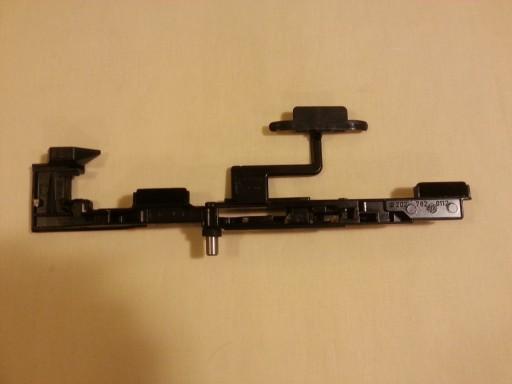 Mercedes тележка люк левый 2027800912