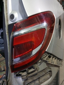 Meriva B светодиодная лампа сзади справа