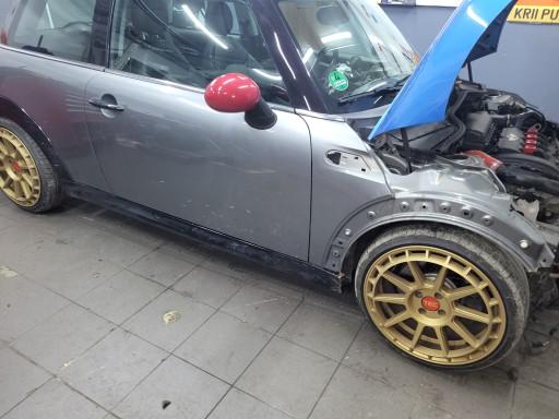 Mini Cooper S R56 1.6T N14B16A 871 ПЕРЕДНЄ ПРАВЕ КРИЛО