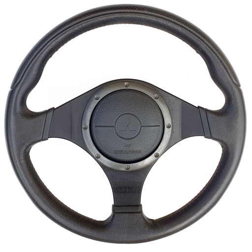 Спортивне кермо Mitsubishi Lancer MOMO airbag