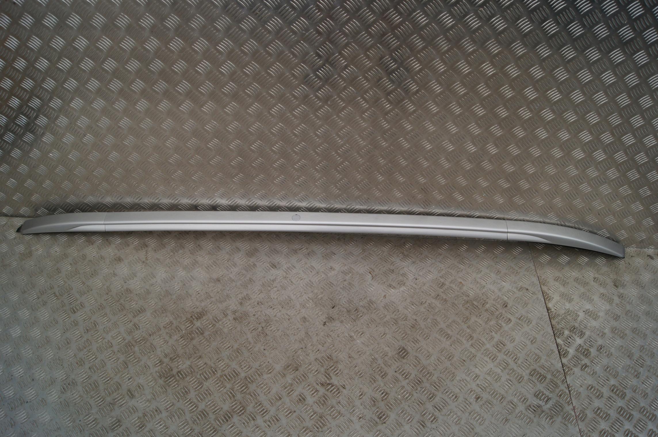 Mitsubishi Outlander III Рейлінг на даху правий