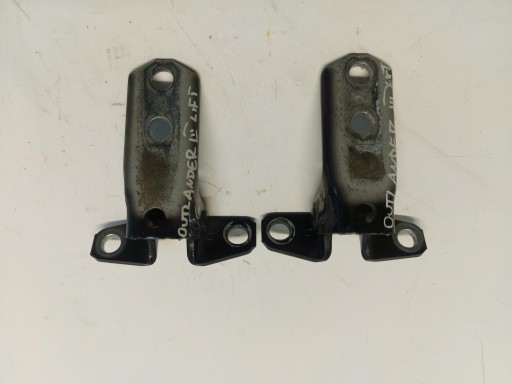 Mitsubishi Outlander III передня права дверна петля в зборі