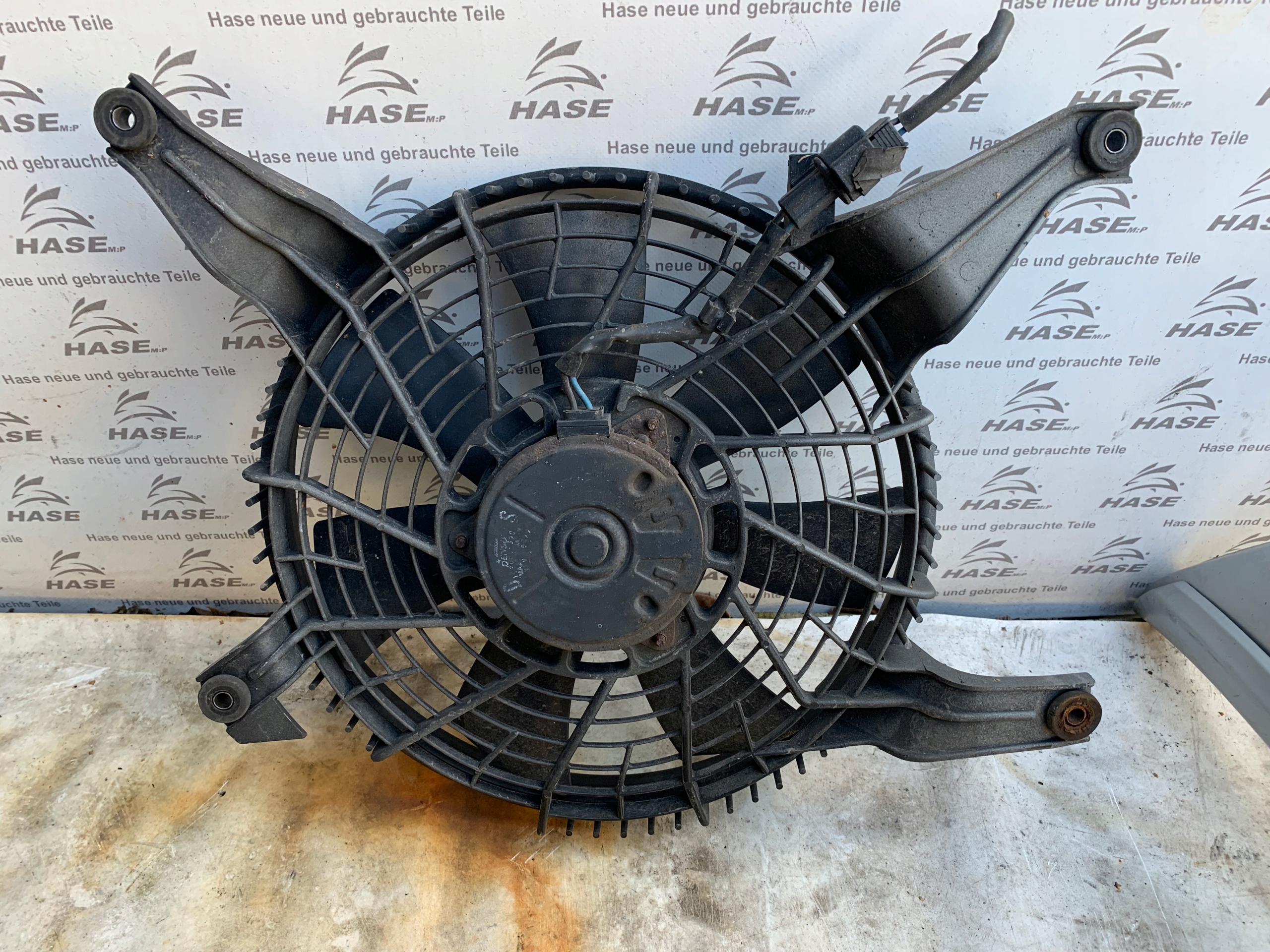 Mitsubishi Pajero III 3.2 DiD вентилятор радиатора