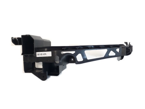 Кріплення лівої направляючої лампи AUDI Q3 2011-18 8U