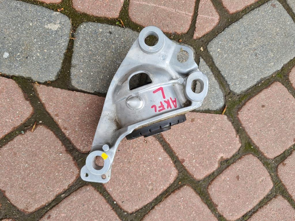 Кріплення балки задній рівень Astra K V 13460252