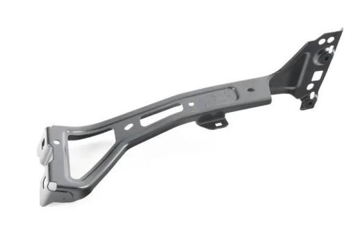 8W0821135C - Кріплення крила Audi A4 B9 оригінал