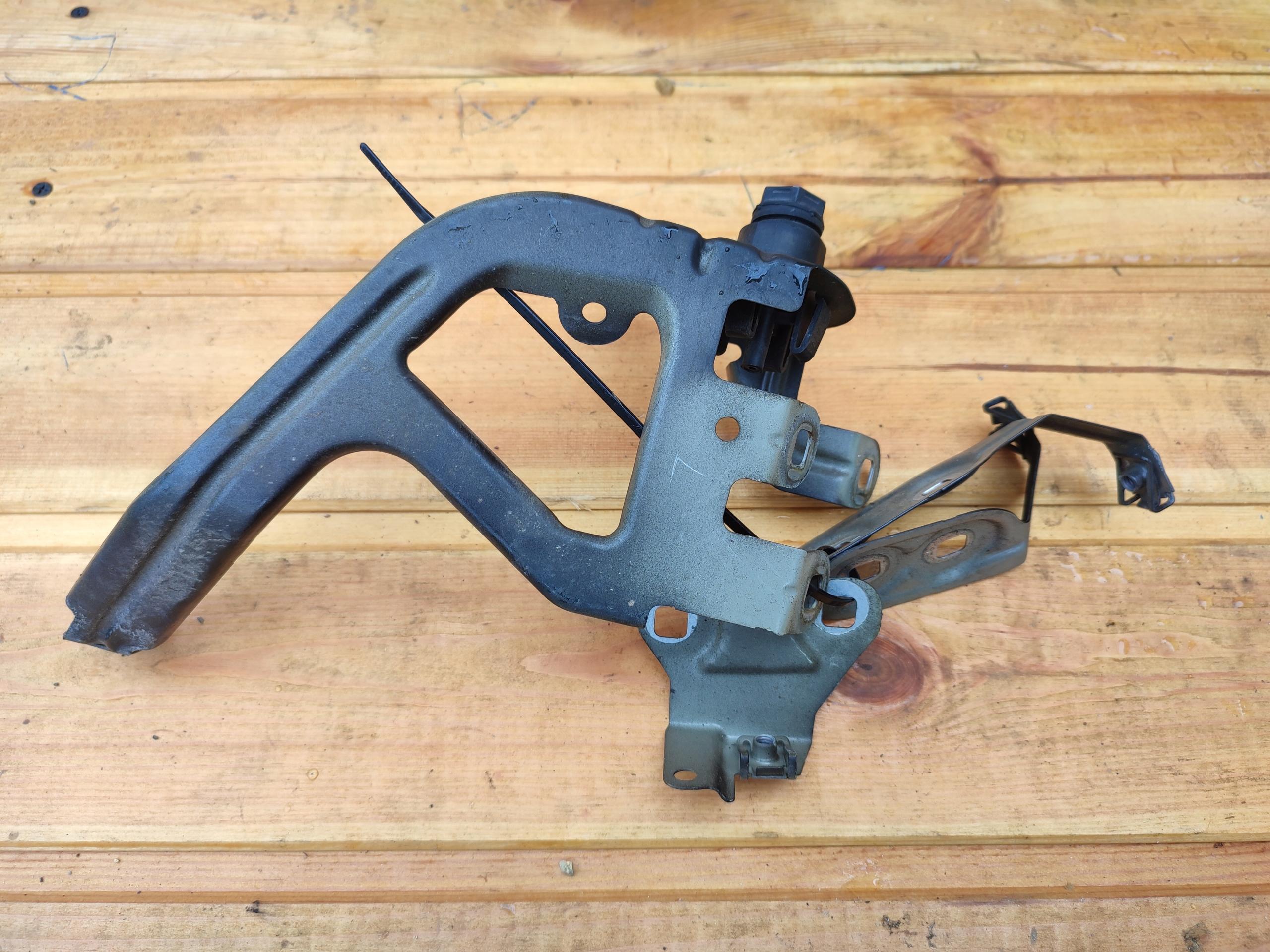 Кріплення крила ліве bmw 5 F10 F11 комплект