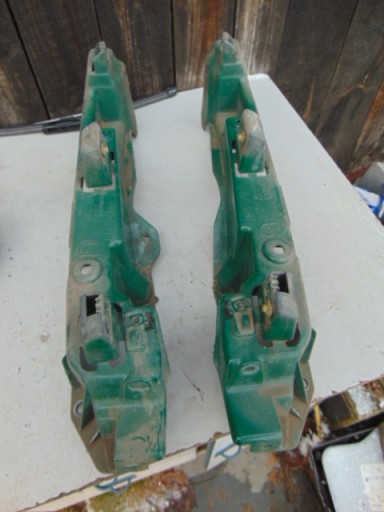 631232841R - Крепление переднего крыла левое для Renault Kangoo II Lift