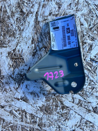 B000814780 - Кріплення підкрилка передній кронштейн Toyota Aygo Citroen C1 Peugeot 108