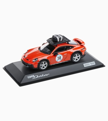 Модель Порше 911 Дакар