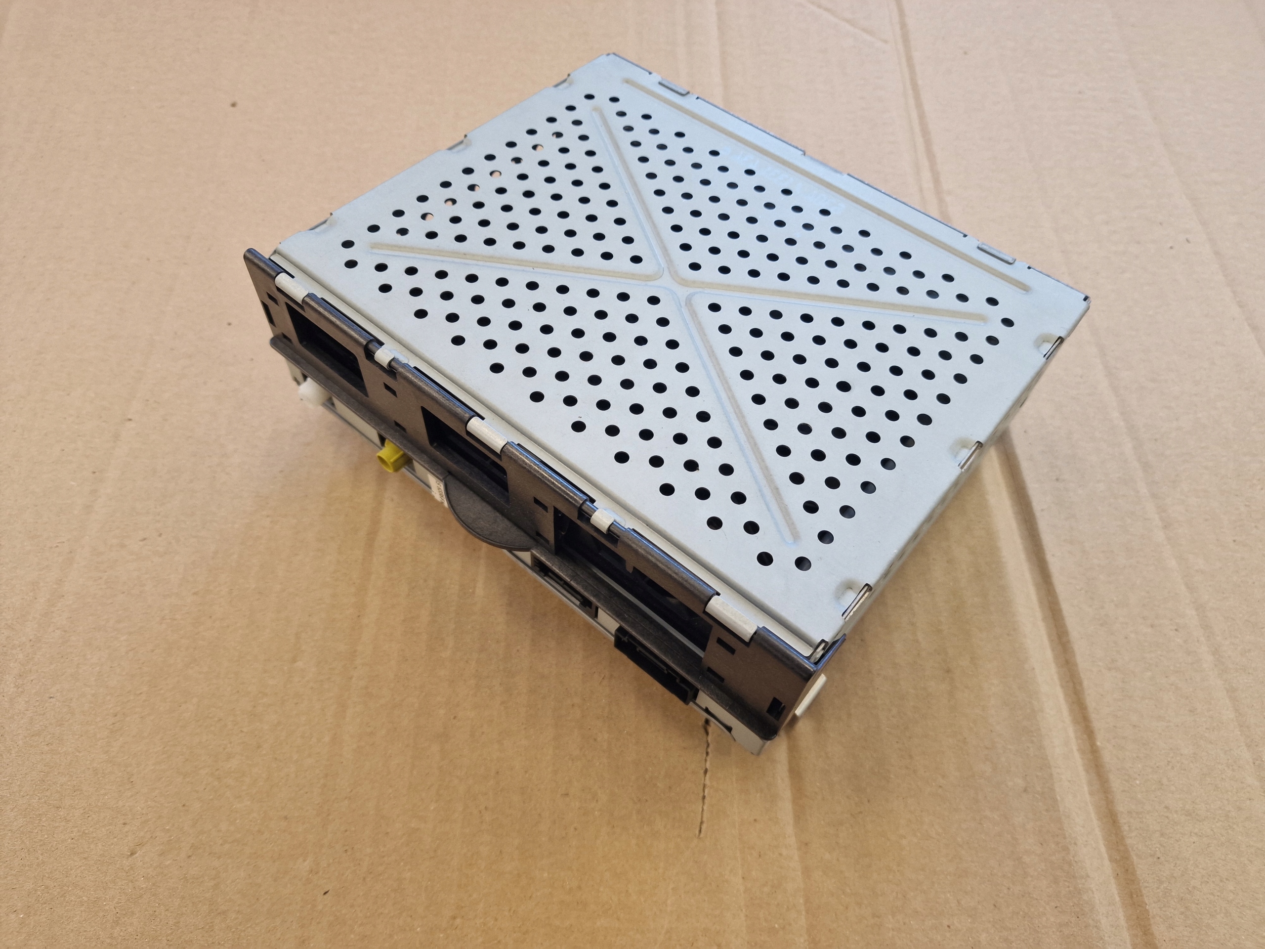 4E0035541L 4E0910541Q - Модуль радіо тюнер драйвер для Audi A6 C6 Q7 A8 D3