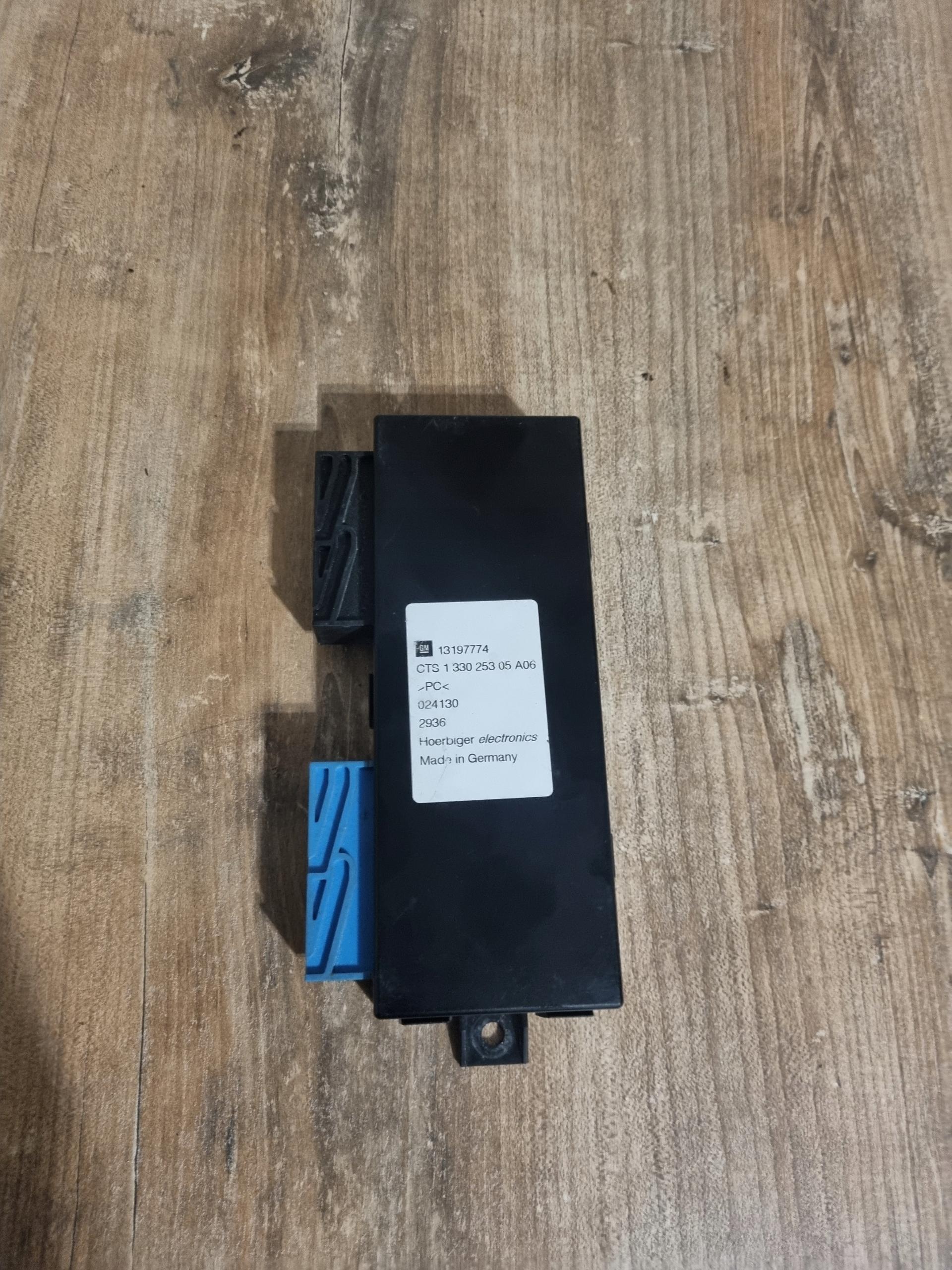 133025305 - Модуль крыши Opel Astra H III cabrio 13197774