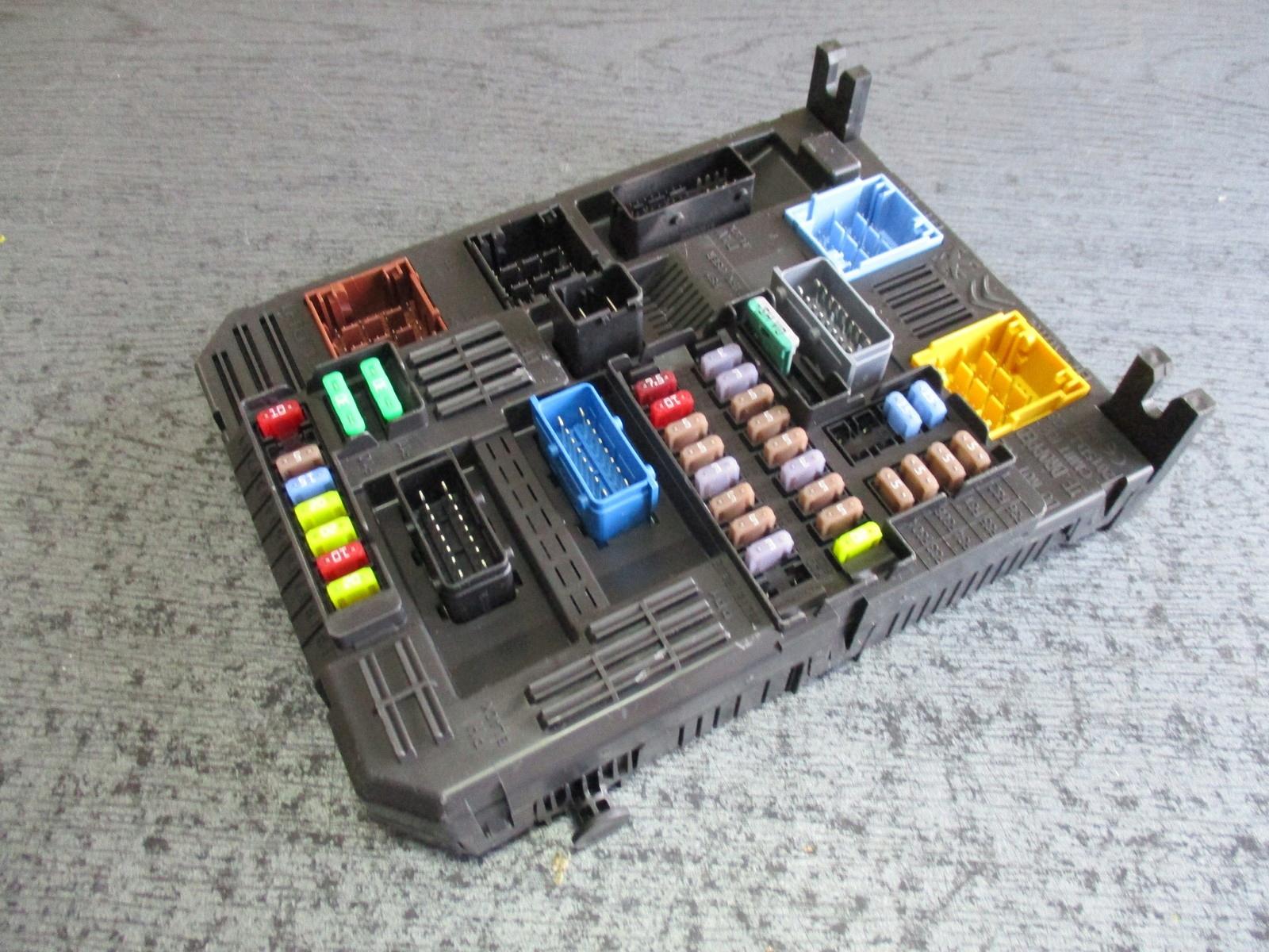 Модуль коробки bsi Peugeot Citroen Opel 9832880280