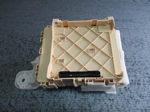 Модуль коробки BSI для Toyota RAV4 82730-42811