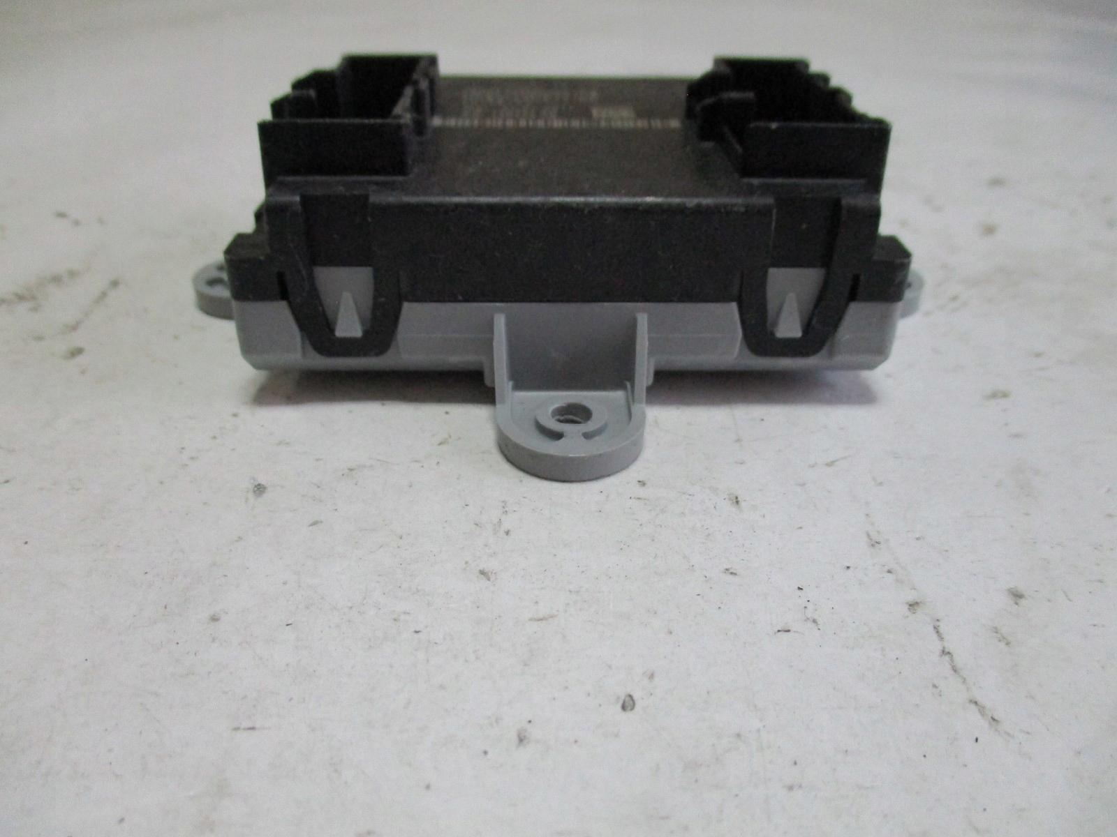 Модуль управления дверью Jaguar Rover HK83 - 14D617-AB