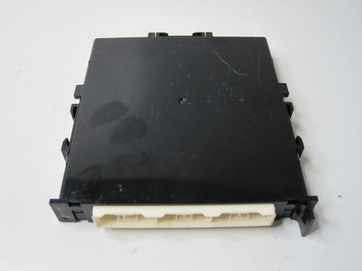 Модуль контроллера смарт-ключа Toyota Yaris IV 89990-K0031 62B054-000