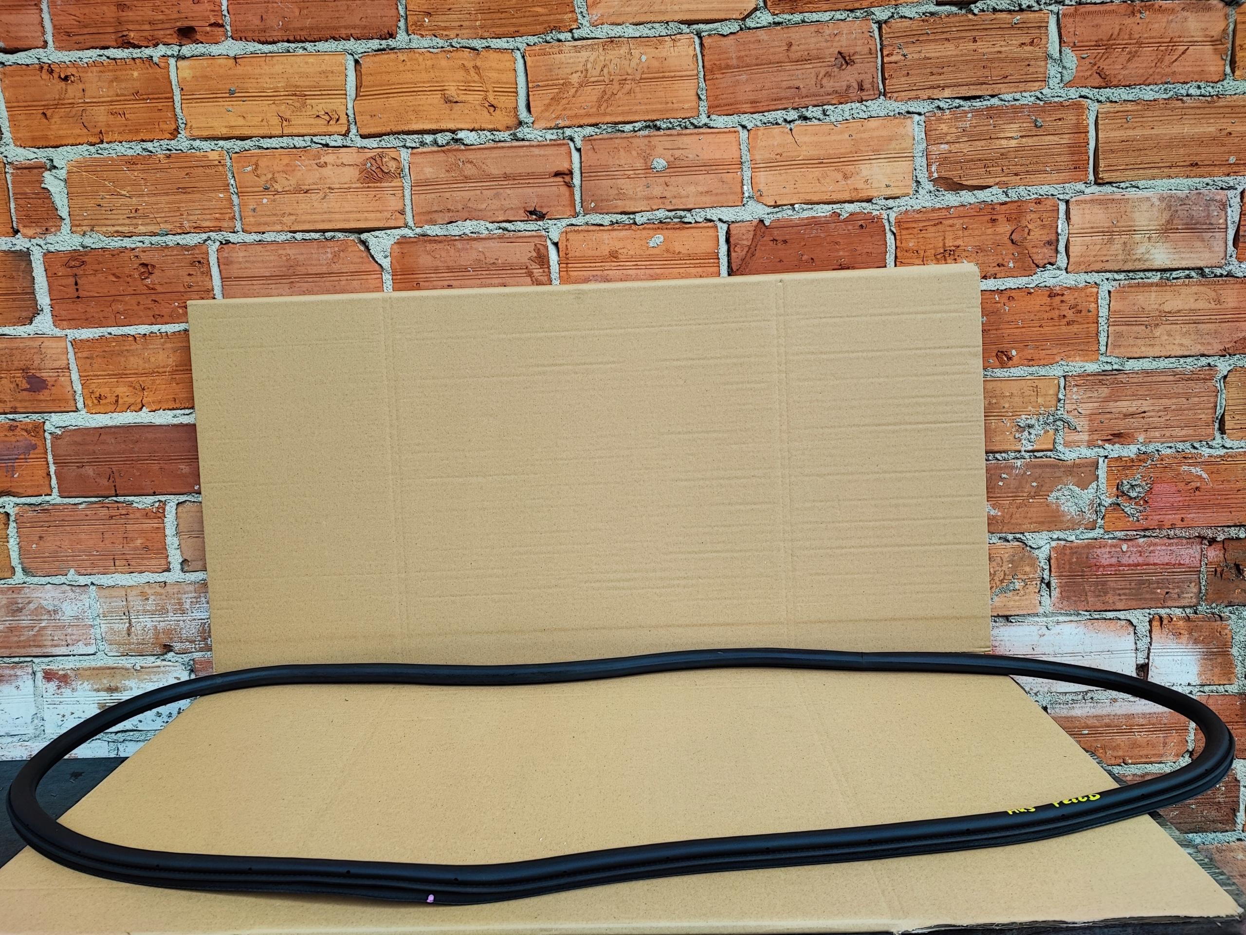 Mondeo MK5 TDCi прокладка дверей передня ліва права