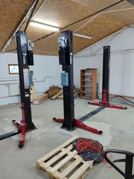 Монтаж автоподъемников