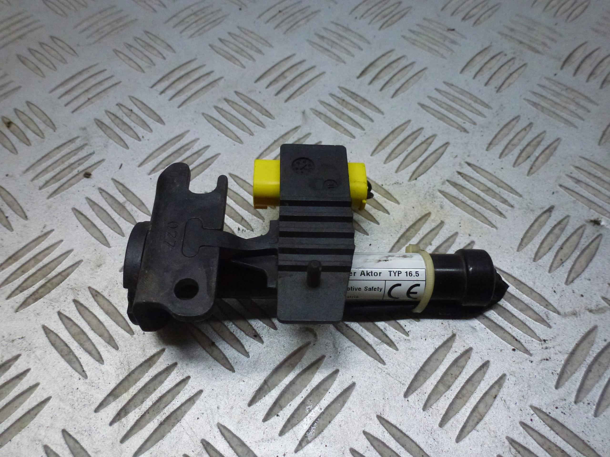 Патрон капота л BMW 5 G30 G31