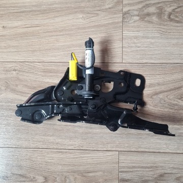 КАРТРИДЖИ ПЕТЛИ КАПОТА BMW G30 - 7435797 7435798