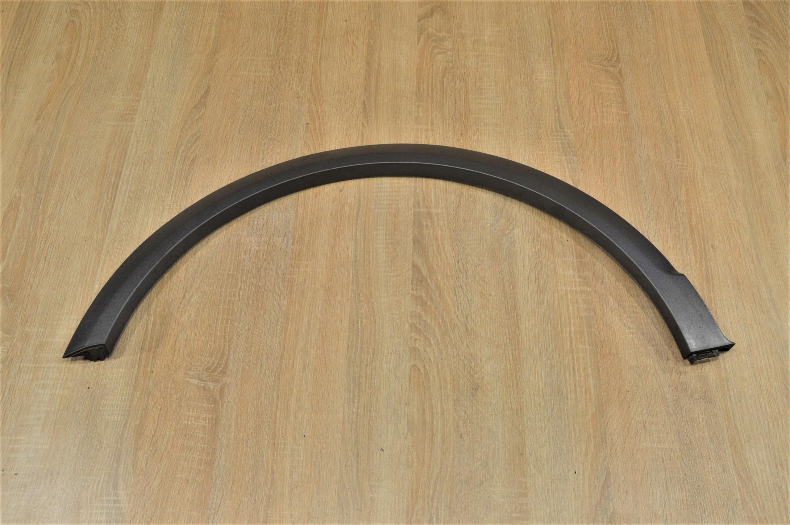 НАКЛАДКА НА КРИЛО ПРАВА ЗАДНЯ OPEL ANTARA 06-