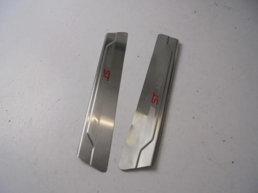 БОКОВІ ПАНЕЛІ КАРБОН FORD FIESTA MK8 ST-LINE 19 R