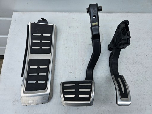 НАКЛАДКИ НА ПЕДАЛІ Стояк Стояк AUDI RS6 C7 4G S6