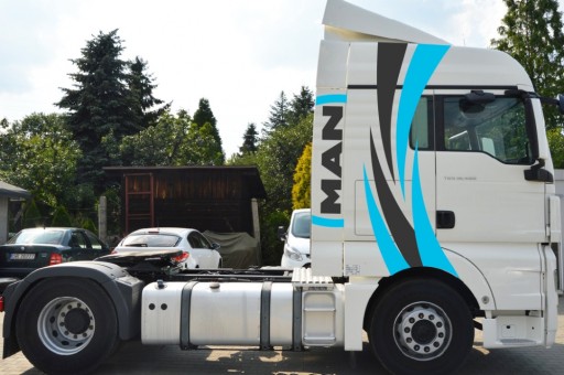 Наклейки MAN TGX набор наклеек-сильная пленка 8 л