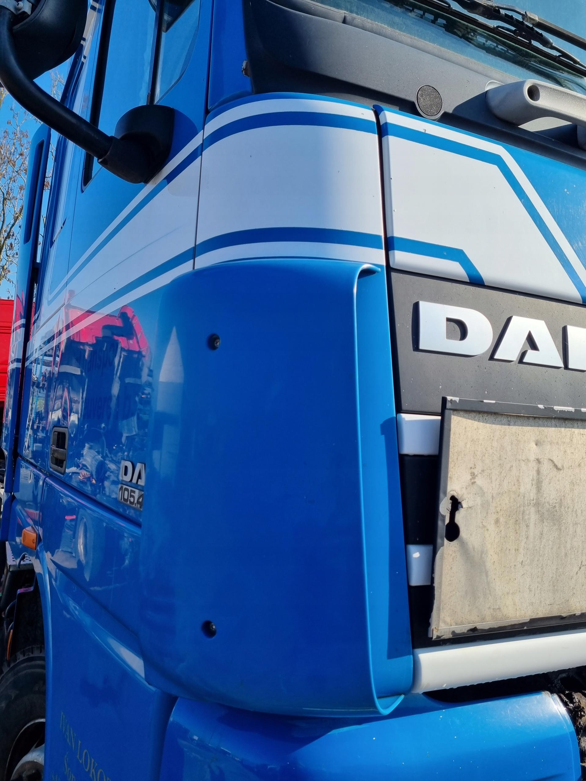 УГЛОВОЙ ОБТЕКАТЕЛЬ КАБИНЫ ПРАВЫЙ DAF 105 XF