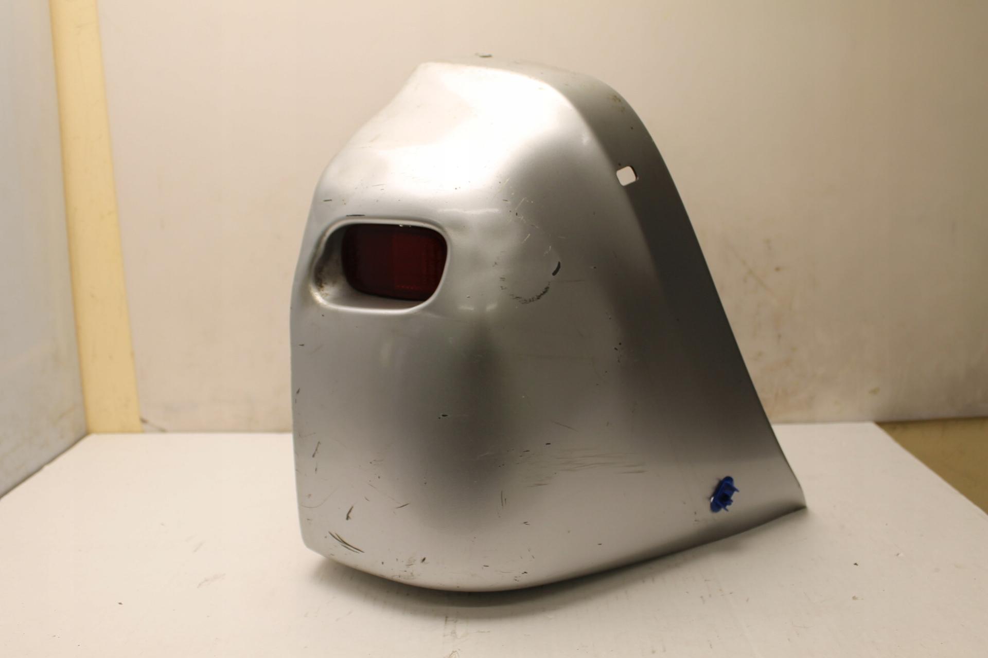 УГОЛ БАМПЕРА ЛЕВЫЙ ЗАДНИЙ TOYOTA RAV4 II 3D 00R-