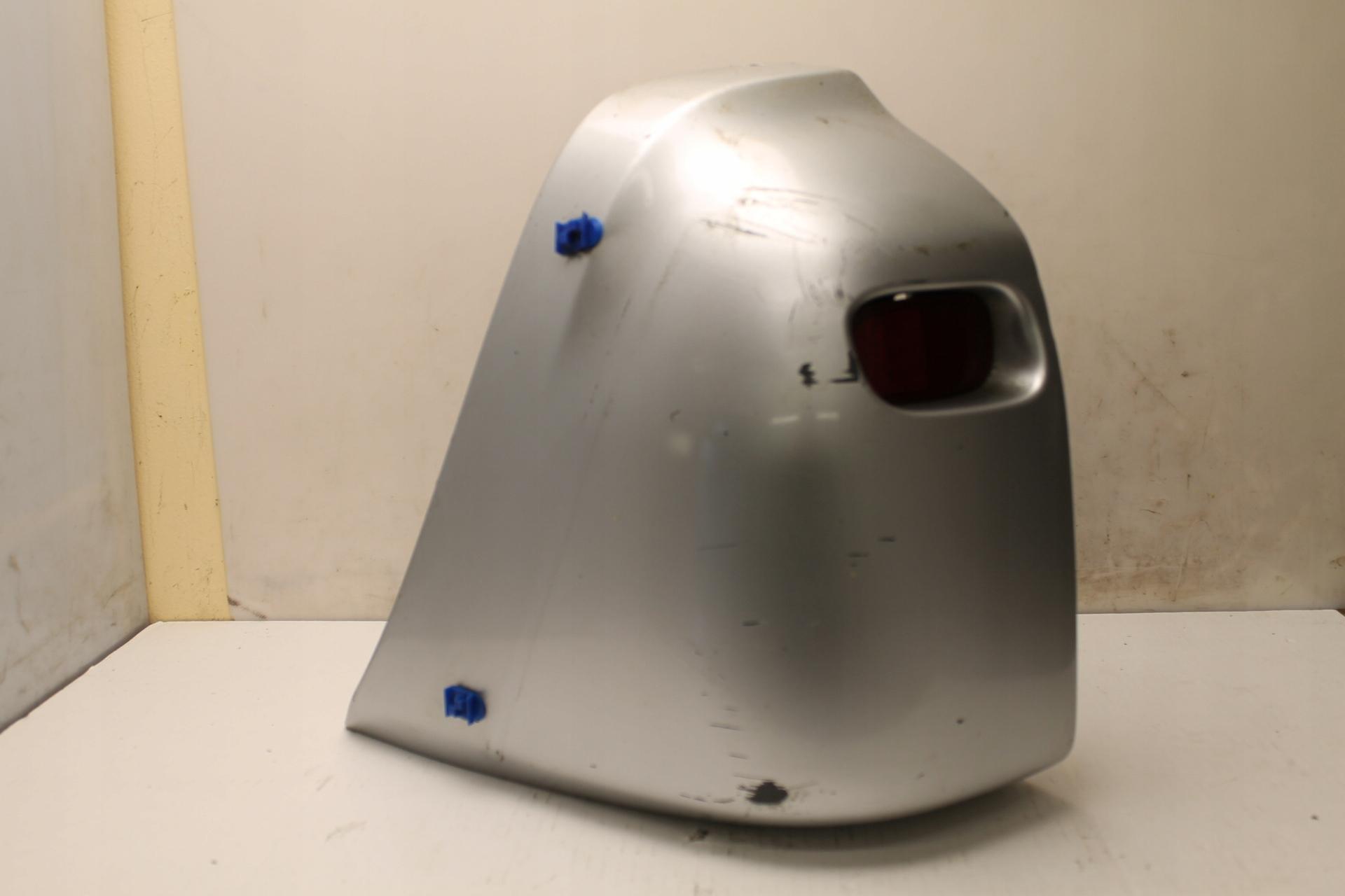 БАМПЕР ПРАВЫЙ ЗАДНИЙ TOYOTA RAV4 II 3D 00R-