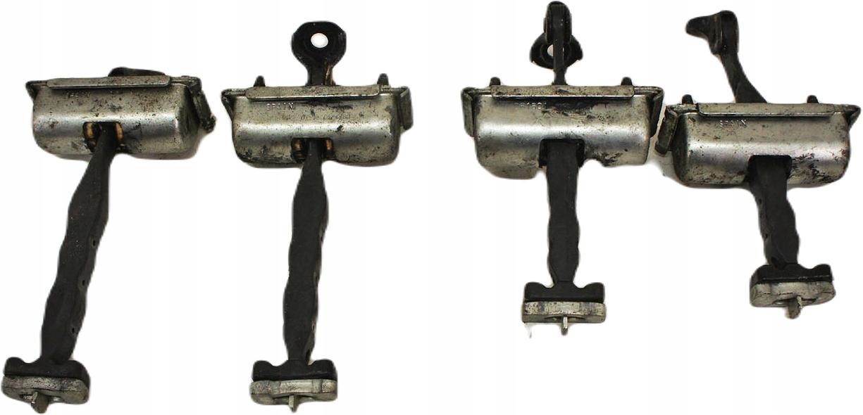 DC73-F27200-AD - NC169 Ford Mondeo mk5 дверні упори в зборі