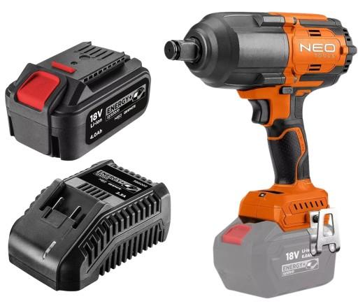 NEO Аккумуляторный бесщеточный ударный гайковерт 1100 Нм + зарядное устройство
