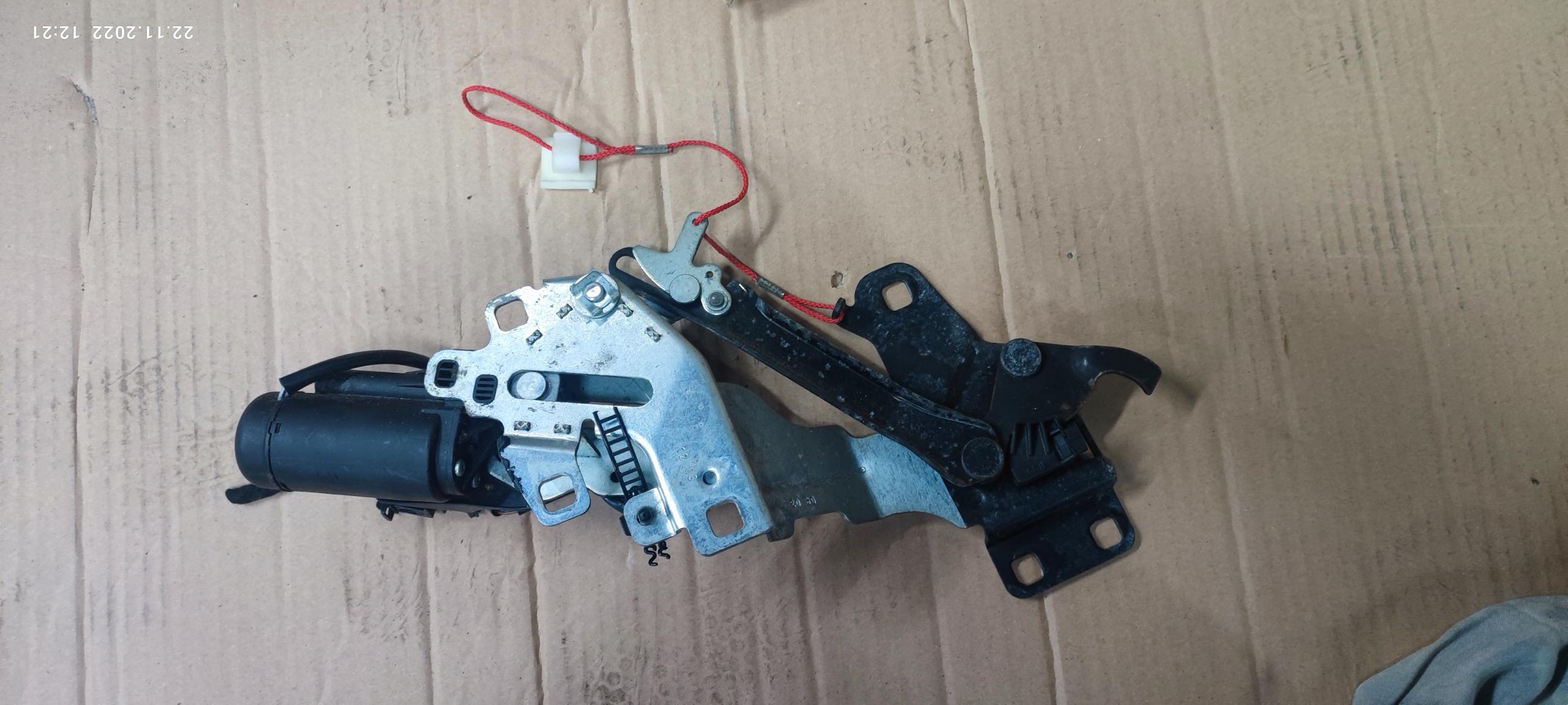 1Y0871661 - НОВИЙ ЖУК КАБРІОЛЕТ МЕХАНІЗМ ДВИГУНА ДАХУ ЗЛІВА