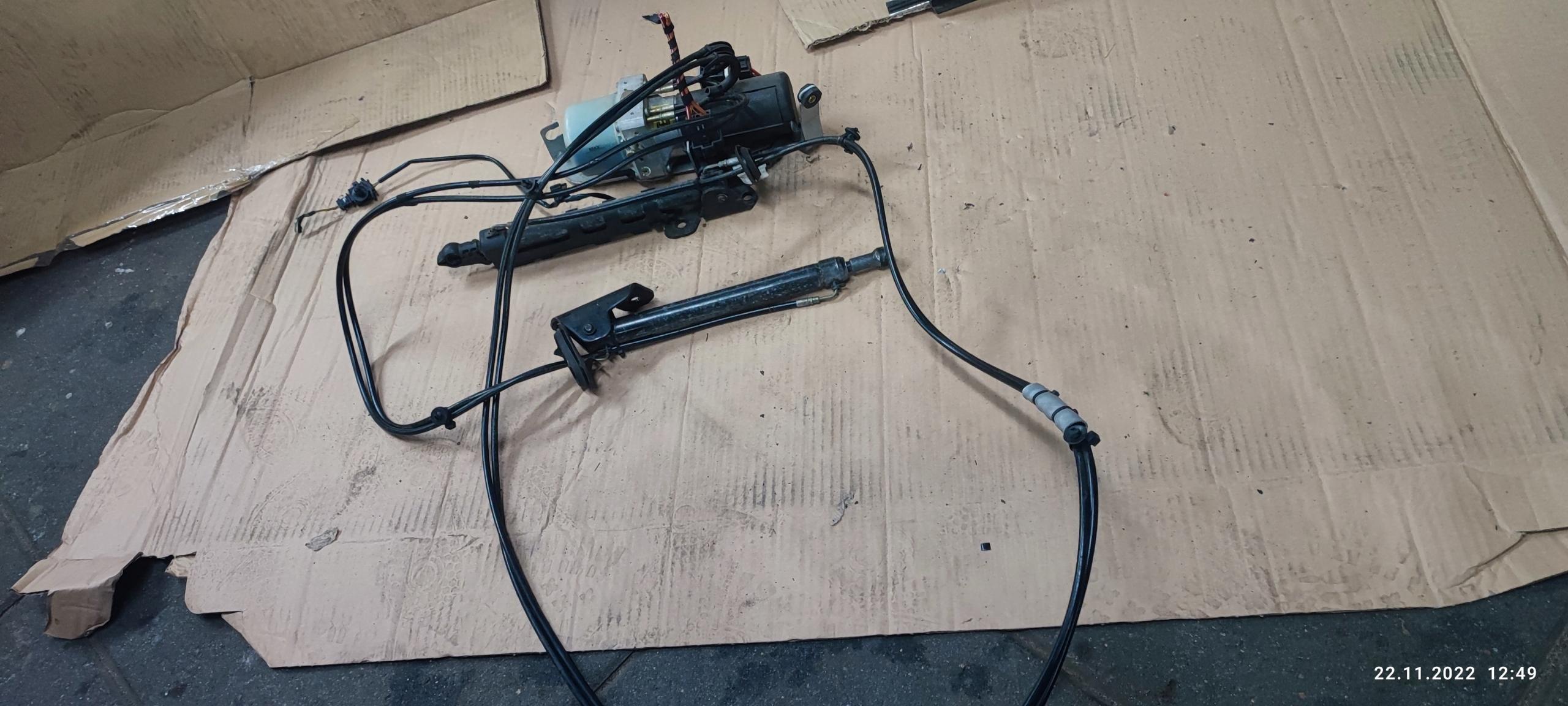 1Y0871789B - НОВИЙ ЖУК КАБРІОЛЕТ ДВИГУН НАСОС ДАХУ ЦИЛІНДРИ КОМПЛЕКТ