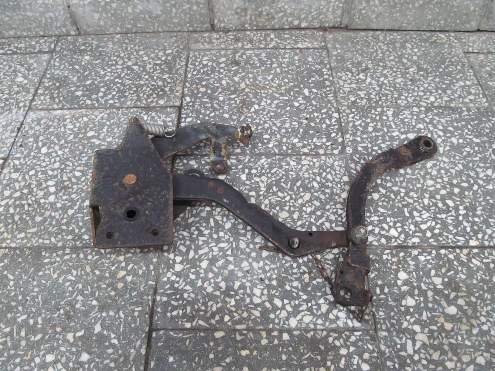 NISSAN CABSTAR MAXITY ЗАМОК ЗАСОВ КАБИНЫ 07-15